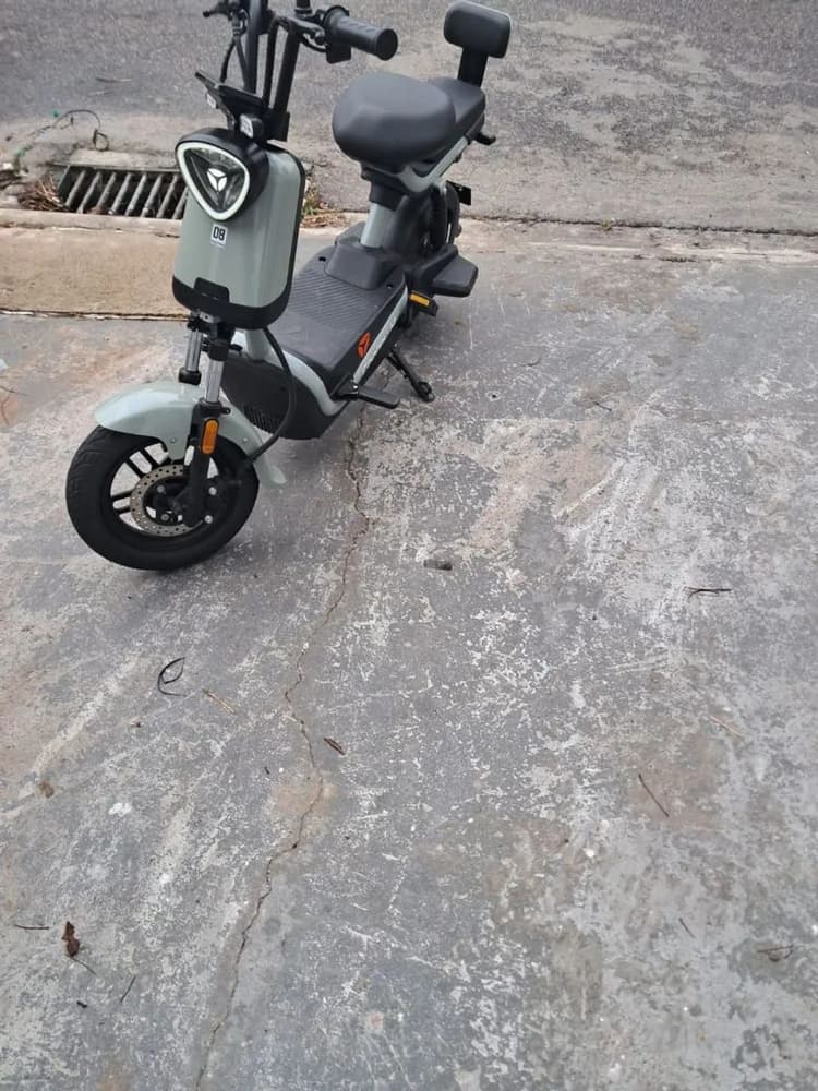 Moto elétrica 
