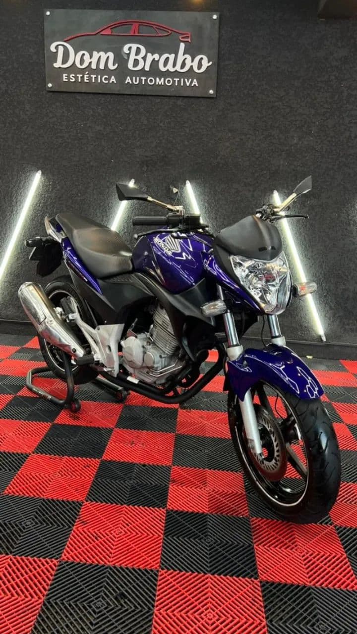 CB 300R 