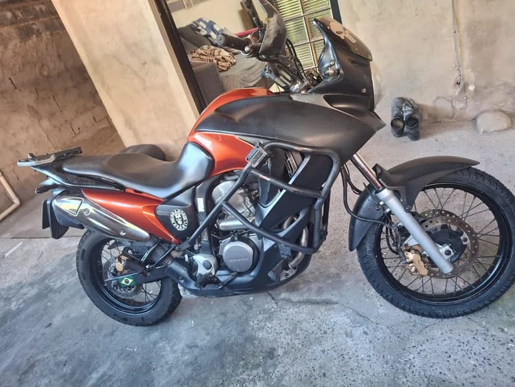 Vendo moto 