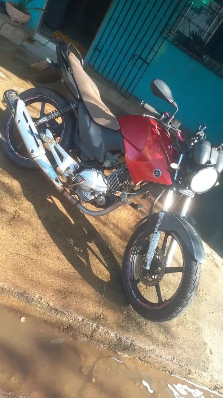 VENDO MOTO 