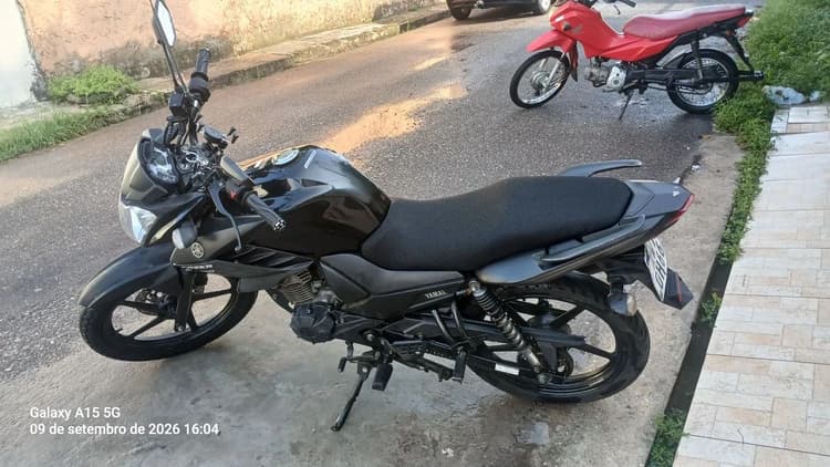 Vendo moto 
