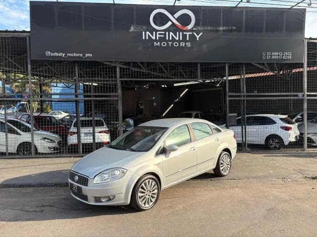 Fiat Linea Absolute 1.9/1.8 Flex Dualogic 4P 2013