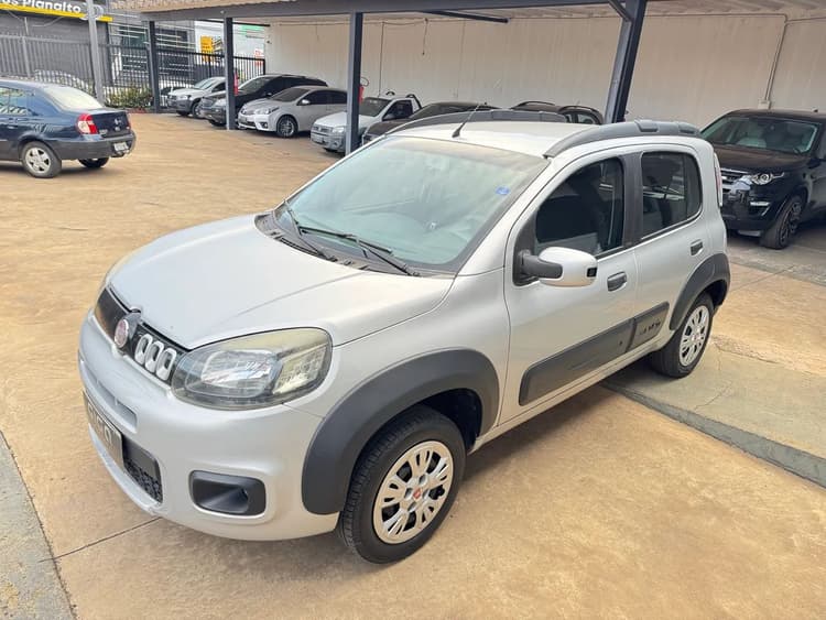 Fiat Uno WAY Celeb. 1.0 EVO Fire Flex 8V 5P 2015