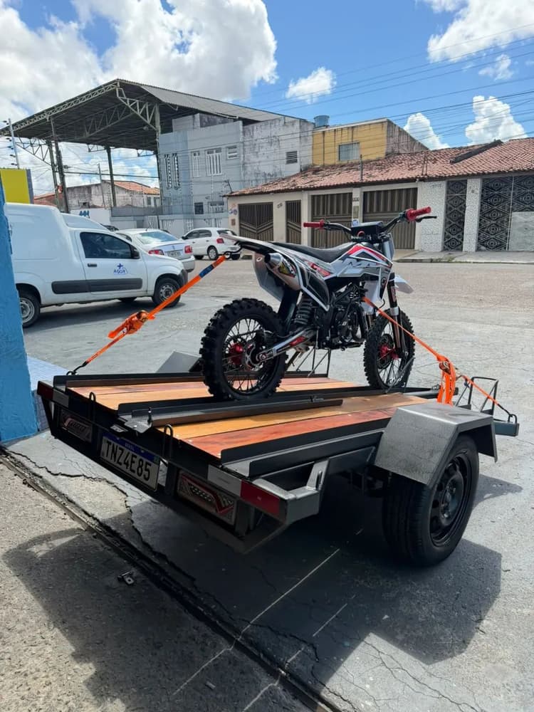 moto mxf 150cc com carrocinha