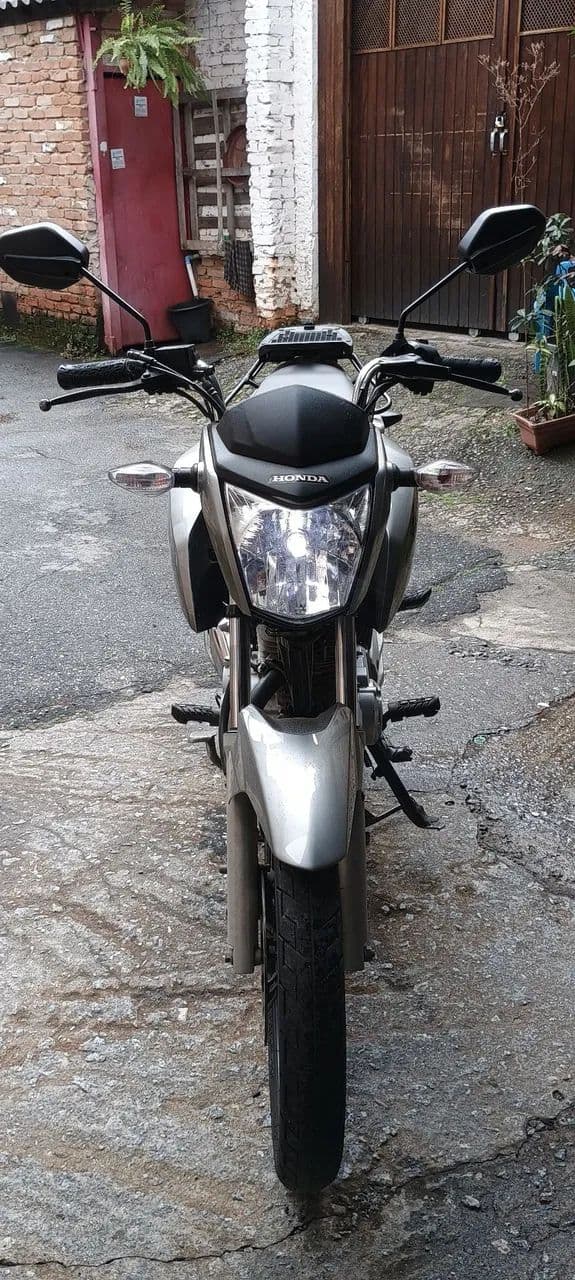 CG 160 FAN 2015/2016 zerada.