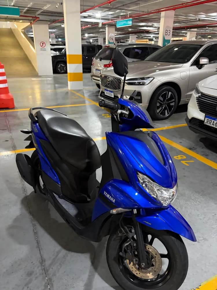 Yamaha fluo NOVÍSSIMA 