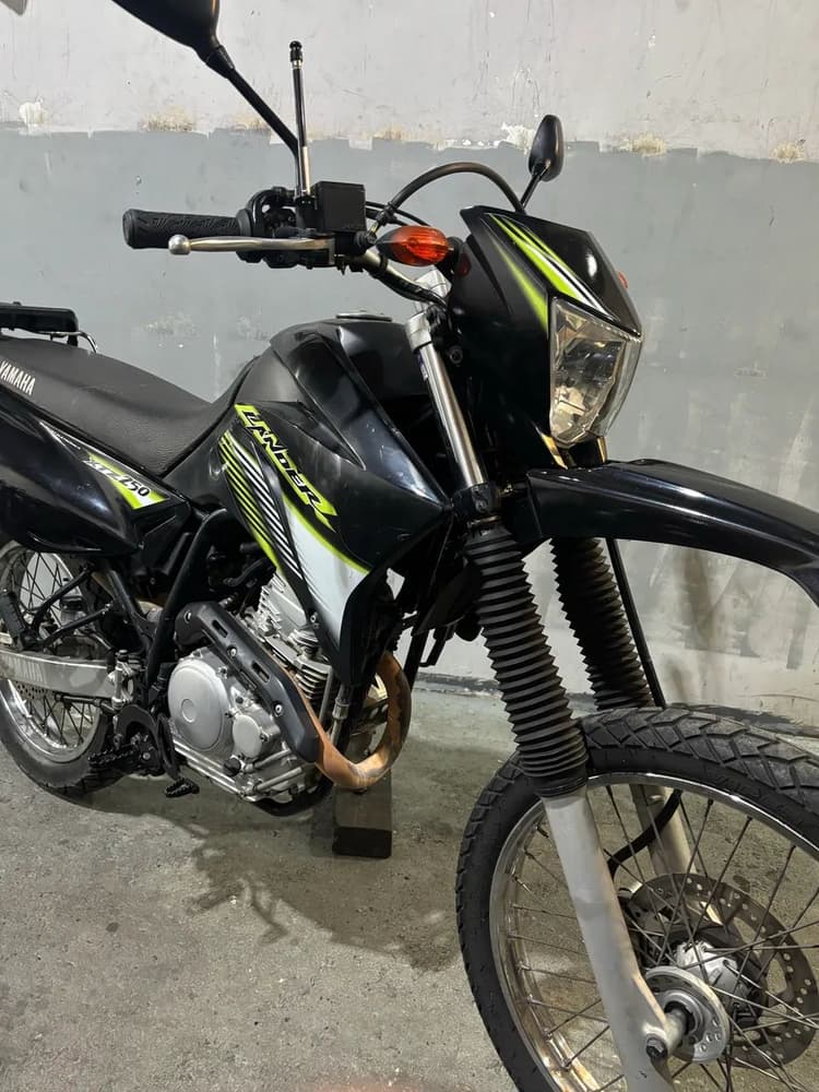 XTZ 250 LANDER 