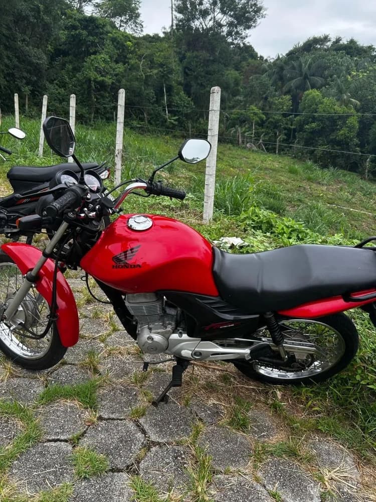 Vendo moto cg 125 ks 