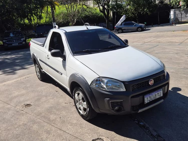 Fiat Strada Working Hard 1.4 Fire Flex 8V CS 2017