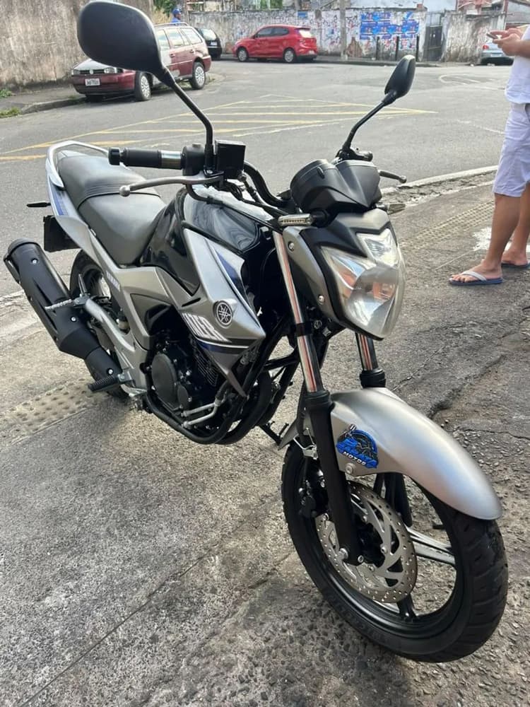 Fazer 250 2012