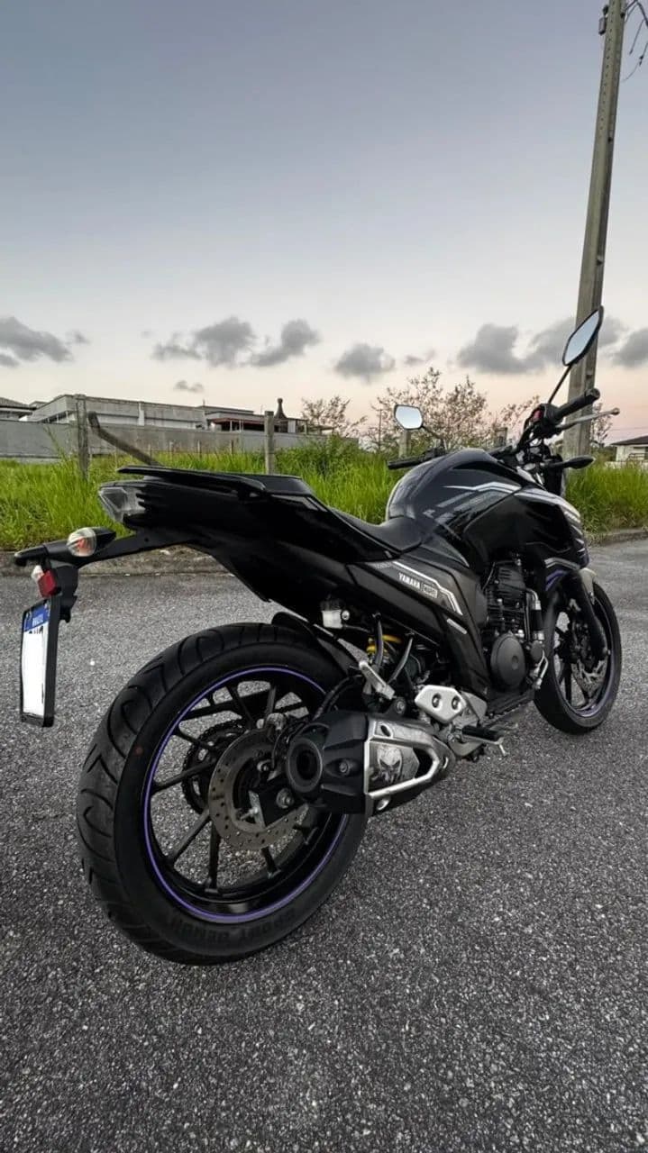 Fazer FZ25 2023 (BAIXOU)