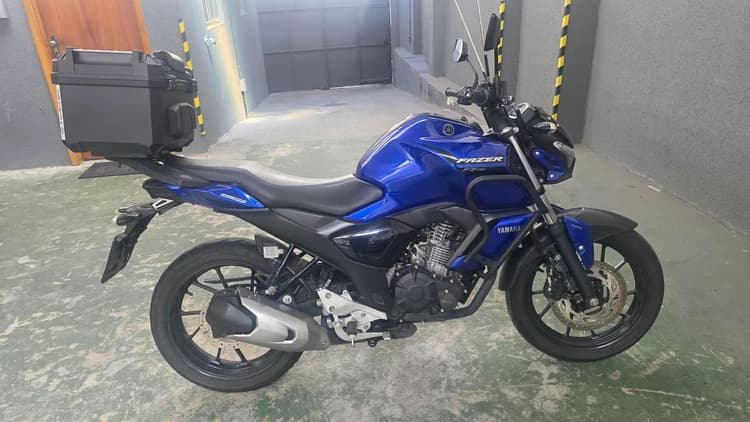 FZ15 2024
