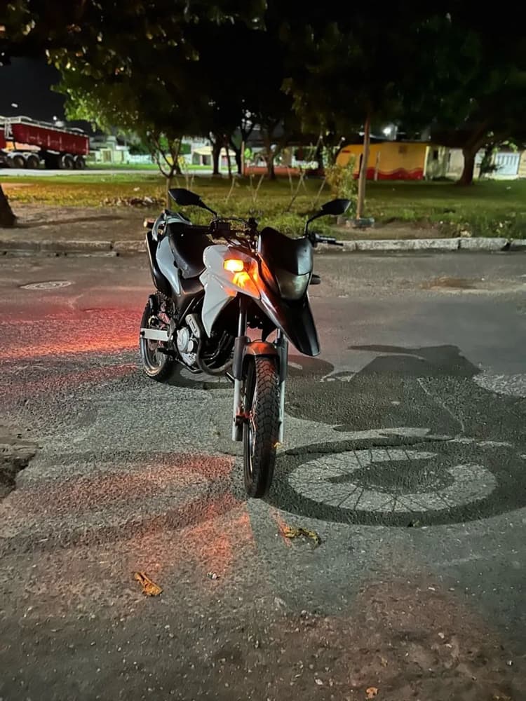 Vendo xre 300