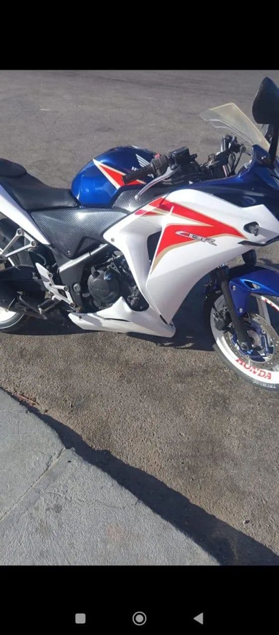 CBR 250R
