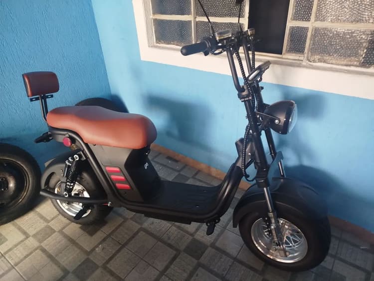 Scooter Elétrica 