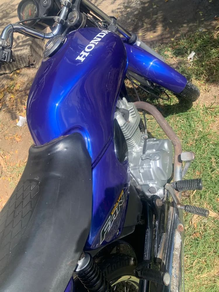Fan 125 2005 toda nova 