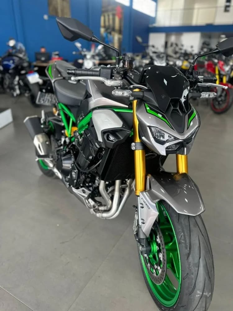 Z900 R EDITION 2026