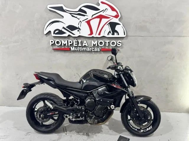 YAMAHA XJ6 N 2012