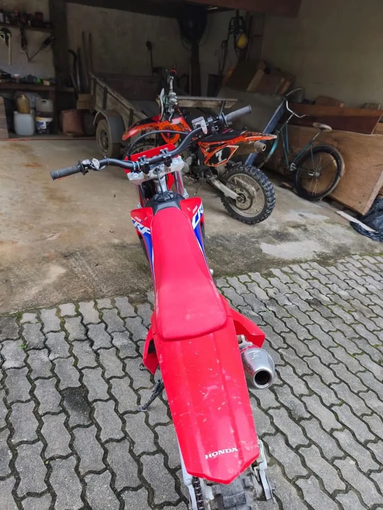 CRF 250 Sem trilhas 