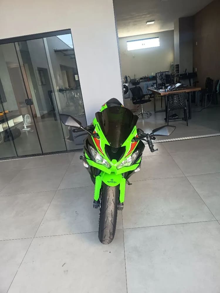 Zx6r 2023 impecável