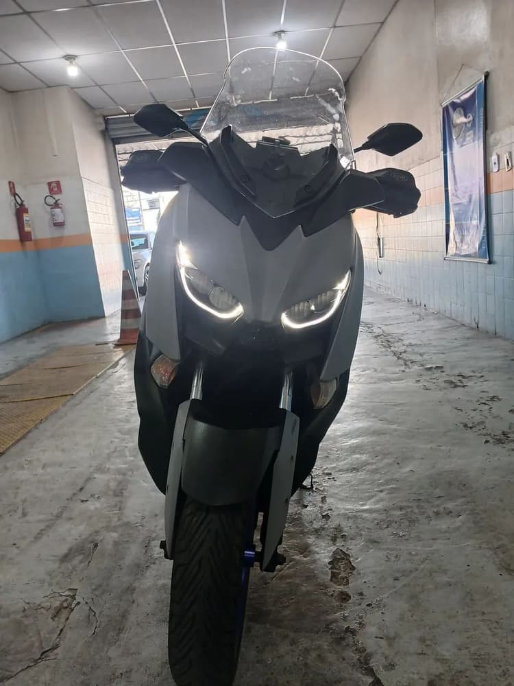 Xmax 250