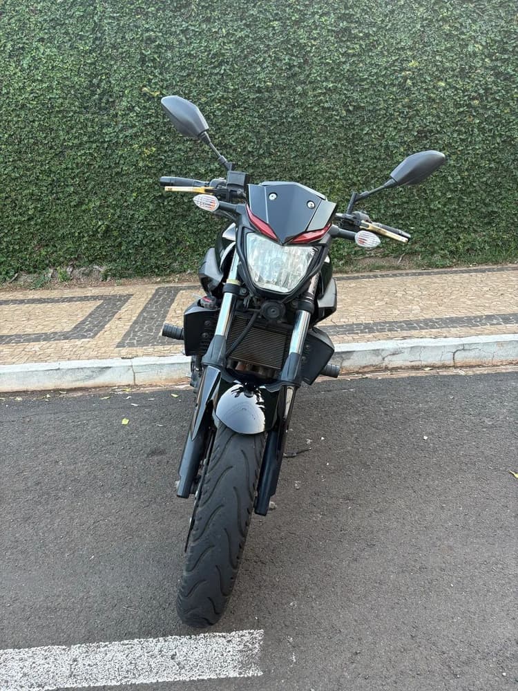 MT03 YAMAHA