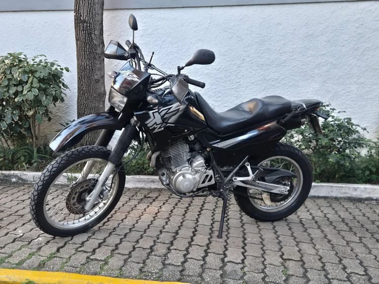 Yamaha XT 600 E ano 2000