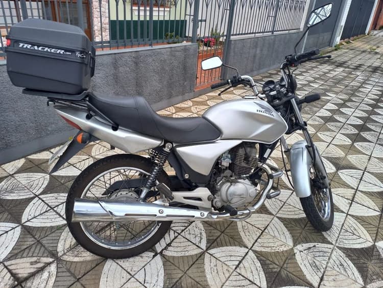 Titan 150 carburada