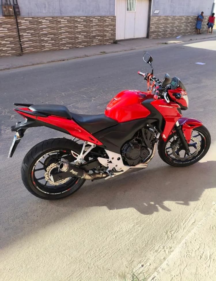 vendo CB 500f, a mais nova do Estado!