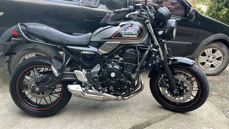 Kawasaki z650rs