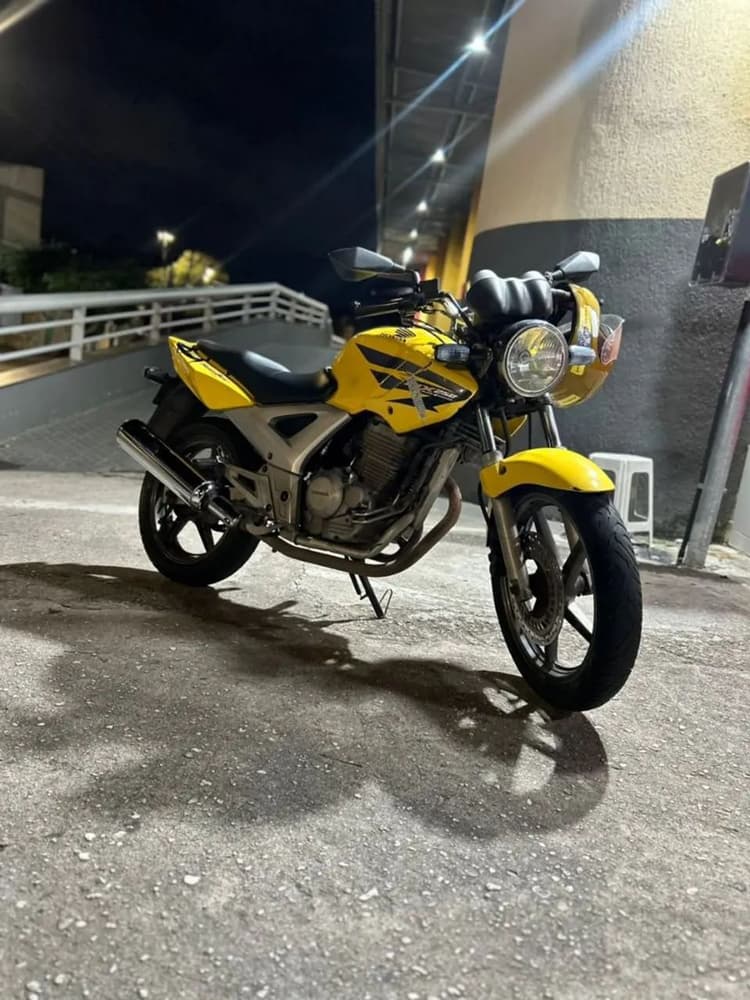 Cb 300 Conservada,revisada ano 2008