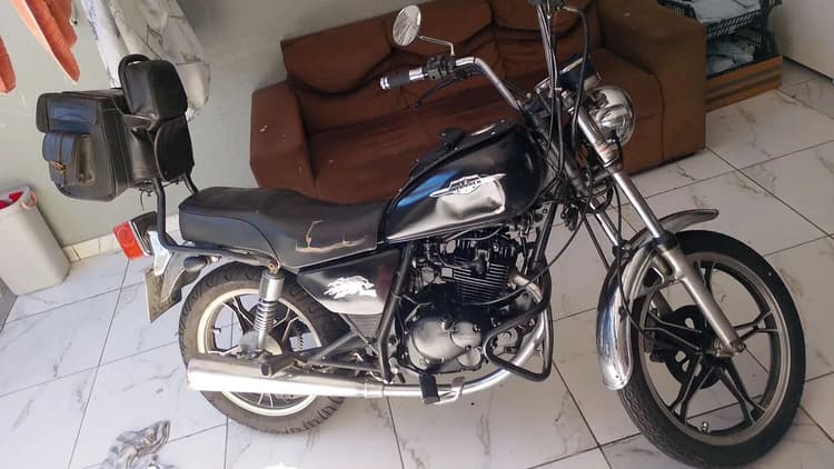 Suzuki intruder 125 2008