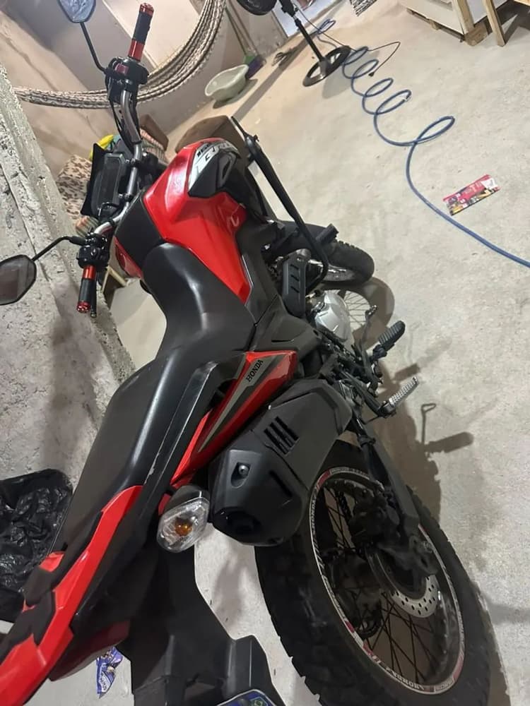 Vendo 23000 único dono