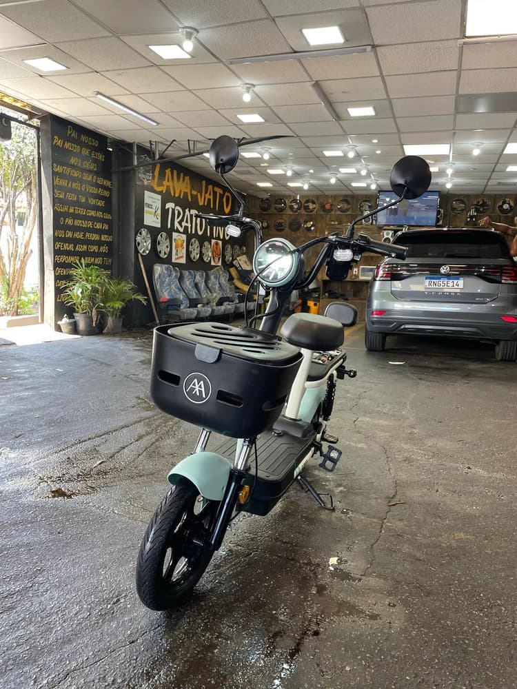 Scooter Elétrica Mini Kuyan 