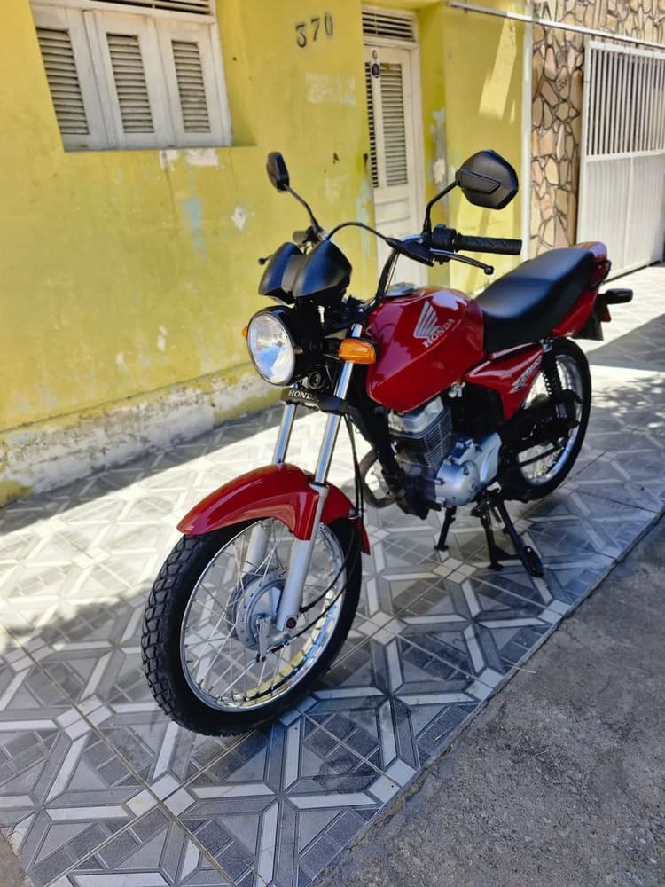Moto bem conservada 