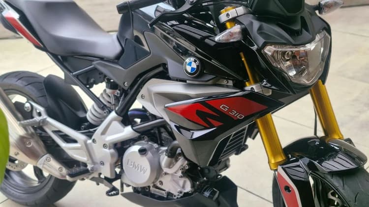 Bmw 310R baixo km e abaixo da fipe