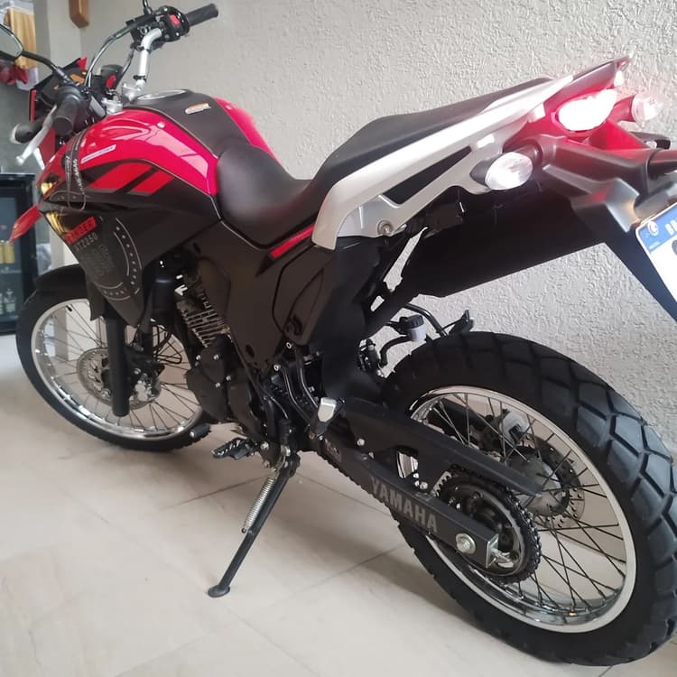 Vende- se Lander 