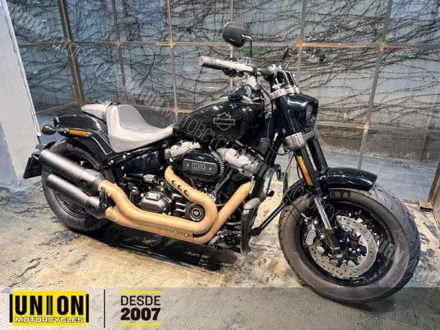 HARLEY-DAVIDSON SOFTAIL FAT BOB 114