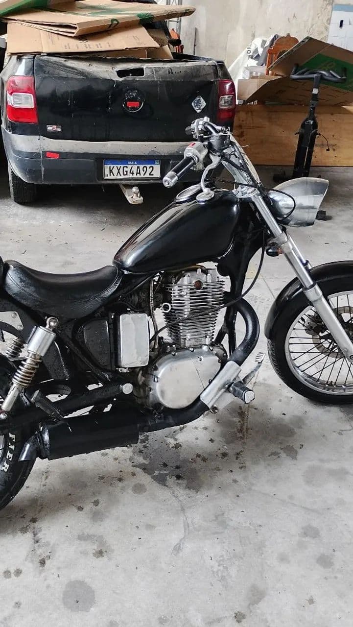 Suzuki Savage 650