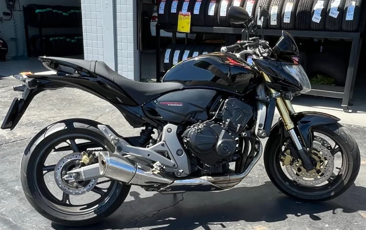 Hornet 600 2009