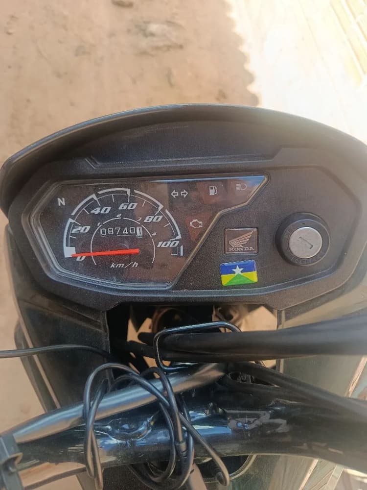 Vendo uma pop 110 