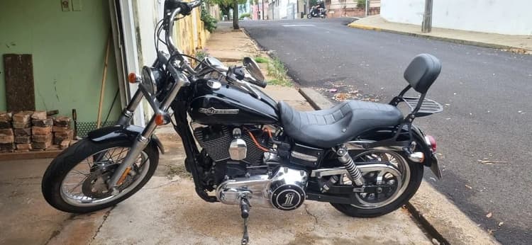 Harley Davidison Dyna Super Glide Custom 