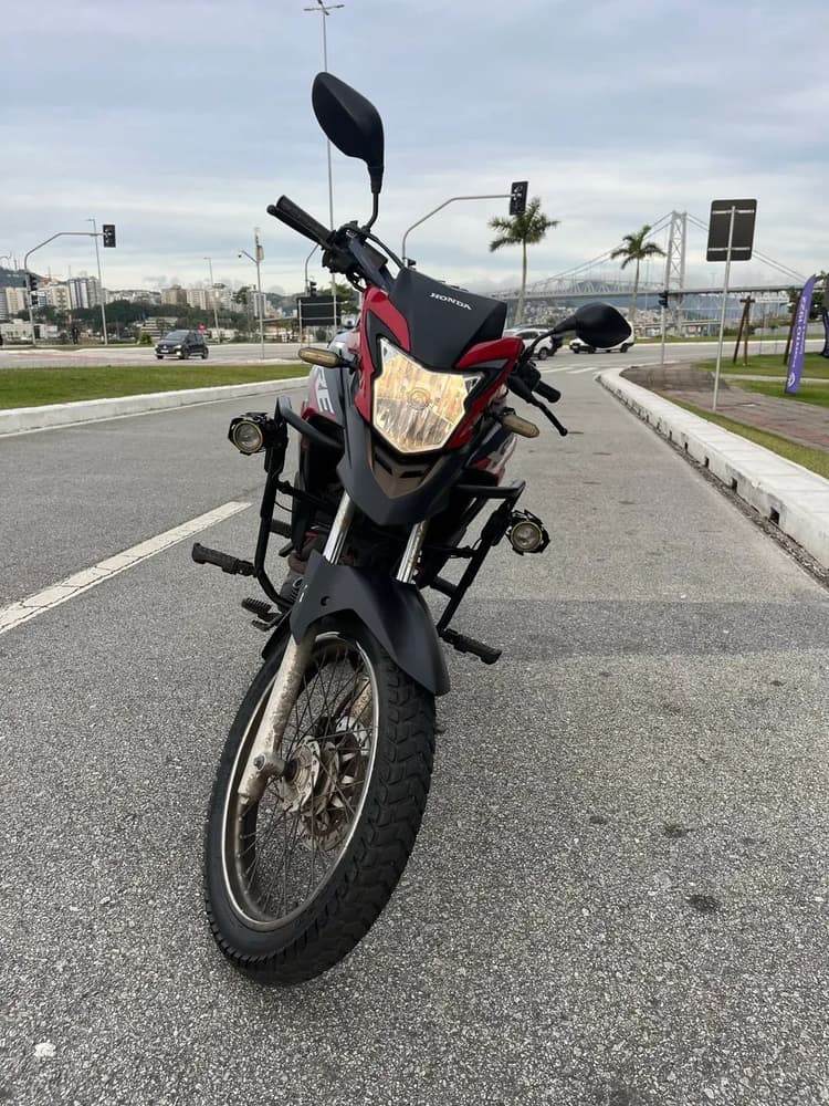 Vende-se XRE 190 