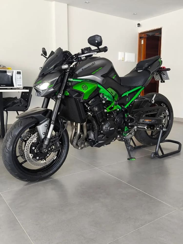 Z900 EXTRA 