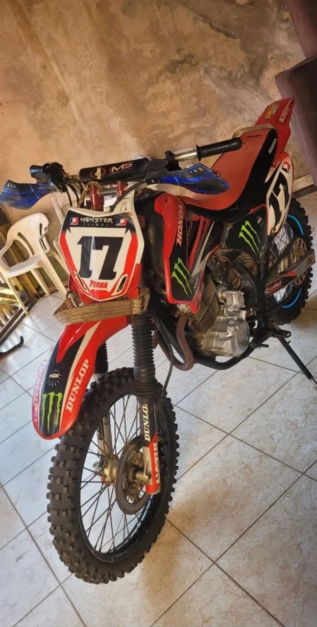 Falcon 400cc de trilha 