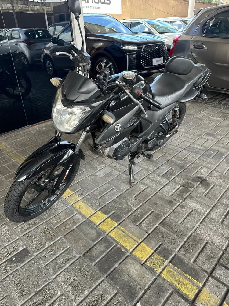 Fazer 150 2022 com manual e chave reserva 