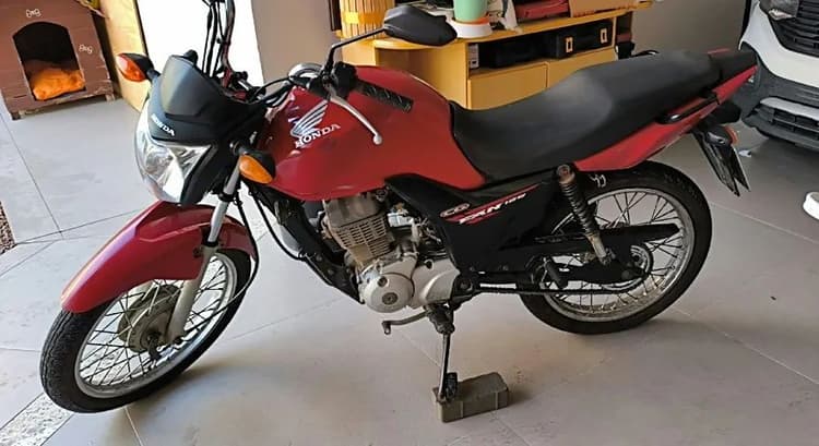 Honda CG 125 Fan - Impecável e Revisada
