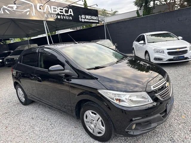 Chevrolet Onix Hatch LT 1.0 8V Flex Power Mec. 4P 2013