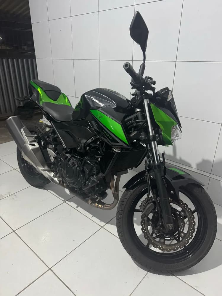 Z400 2022