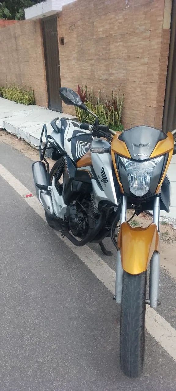 Vendo Titan 160 